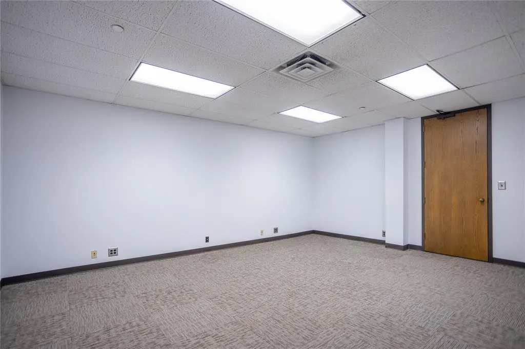 Photo 5 — 1100 E Main Street, Weatherford, OK 73096