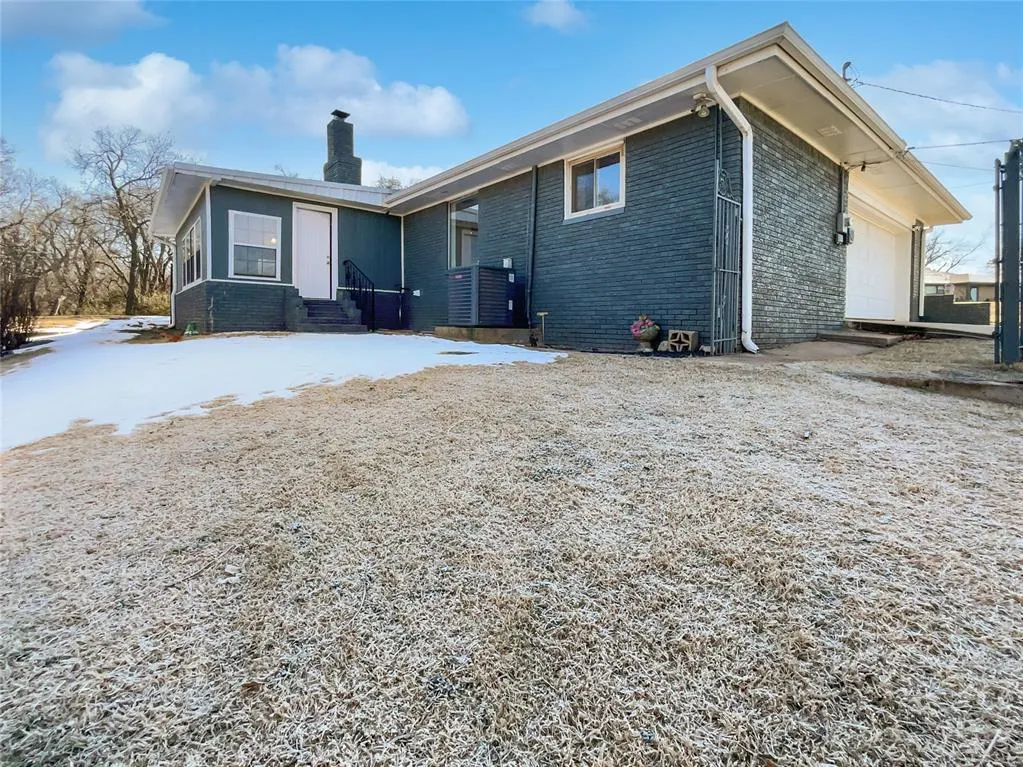 Photo 8 — 2916 Bird Drive, Oklahoma City, OK 73121