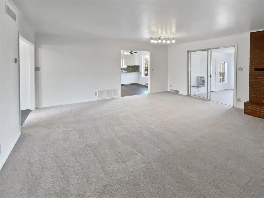 Photo 14 — 2916 Bird Drive, Oklahoma City, OK 73121