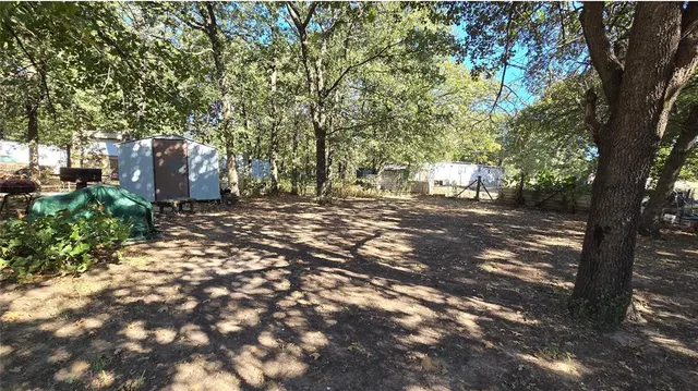 Photo 5 — 12311 Birdhouse Road, Kingston, OK 73439