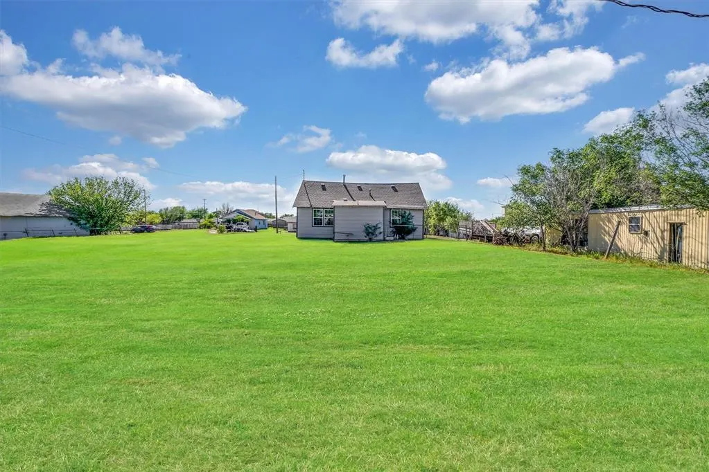Photo 20 — 906 N Jackson Street, Altus, OK 73521