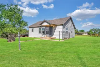 Sold home at 906 N Jackson Street