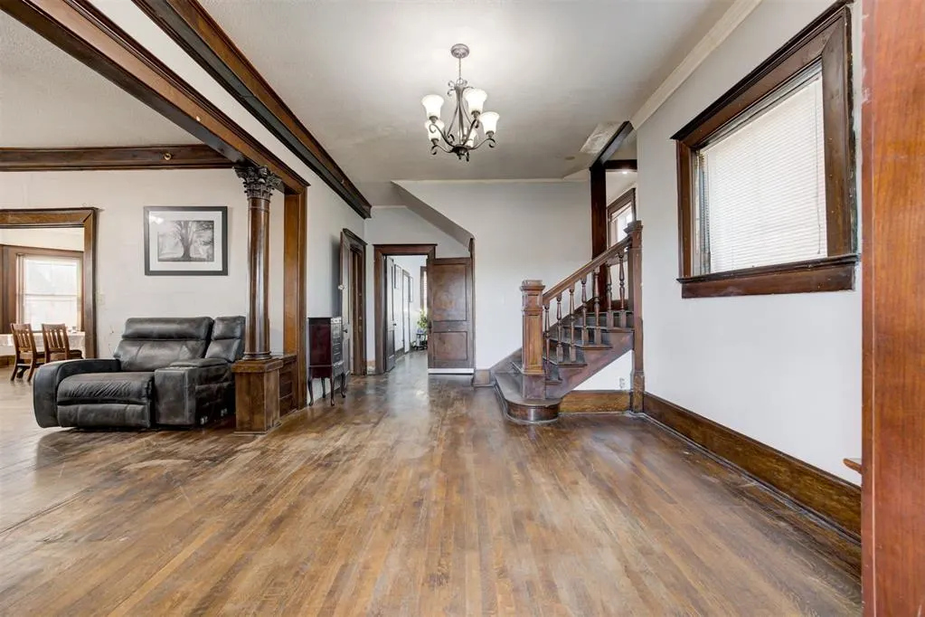 Photo 2 — 2601 S May Avenue, Oklahoma City, OK 73108