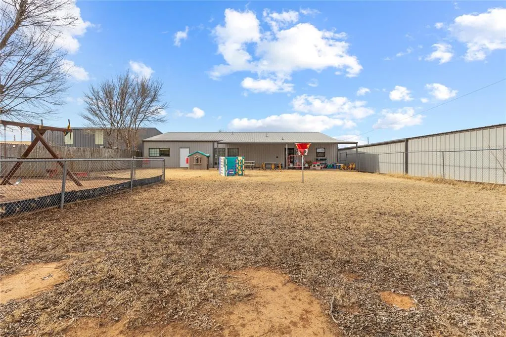 Photo 28 — 217 N 6th Street, Kingfisher, OK 73750