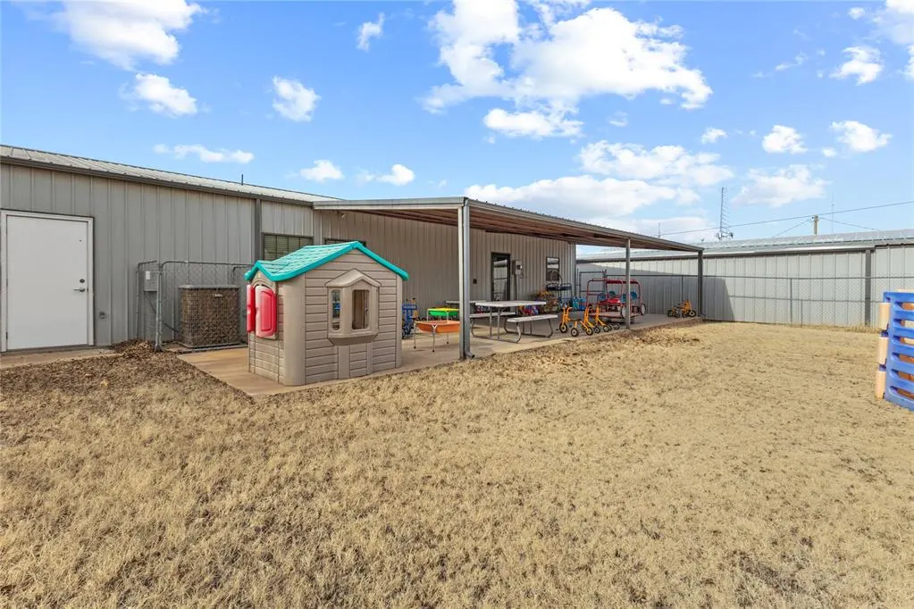 Photo 30 — 217 N 6th Street, Kingfisher, OK 73750