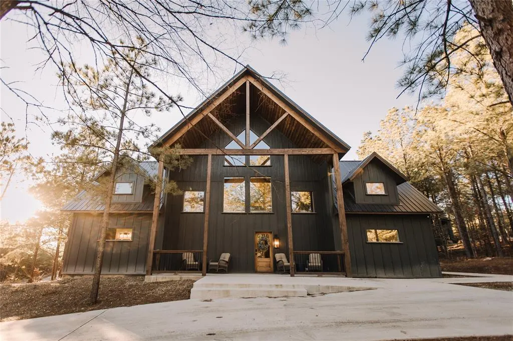 Front exterior — 45 Boulder Drive, Broken Bow, OK 74728
