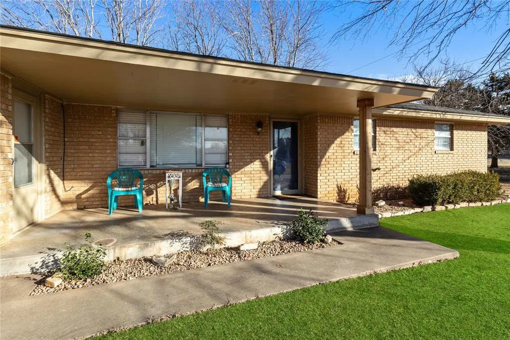Photo 4 — 406 N Reimer, Corn, OK 73024
