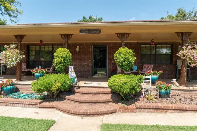 Photo 4 — 19286 S Indian Meridian Road, Pauls Valley, OK 73075