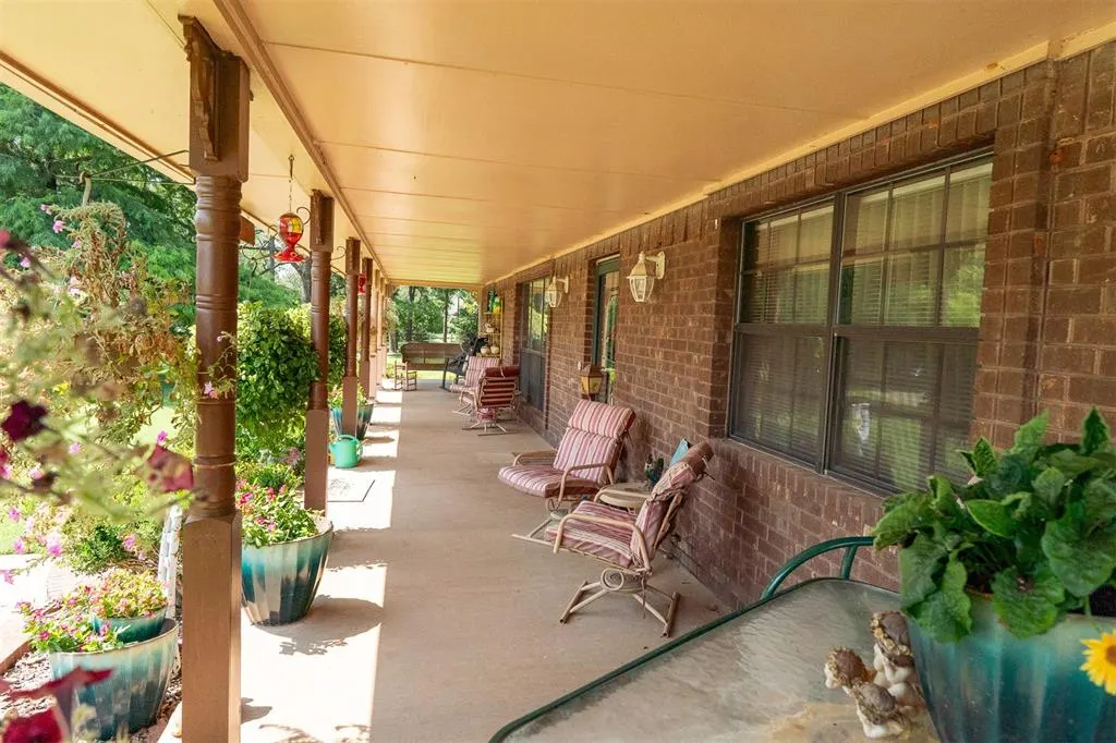 Photo 6 — 19286 S Indian Meridian Road, Pauls Valley, OK 73075