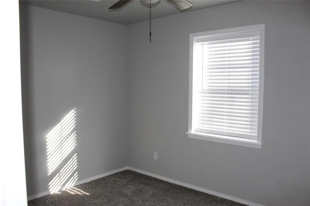 Photo 9 — 201 E Park Plaza Drive, Stroud, OK 74079