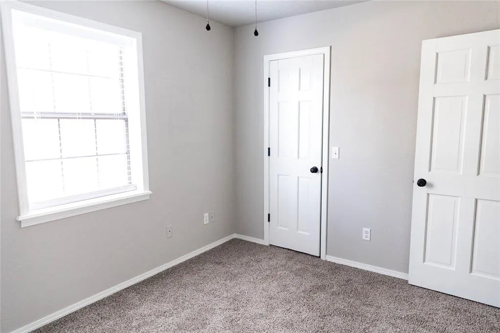 Photo 14 — 201 E Park Plaza Drive, Stroud, OK 74079