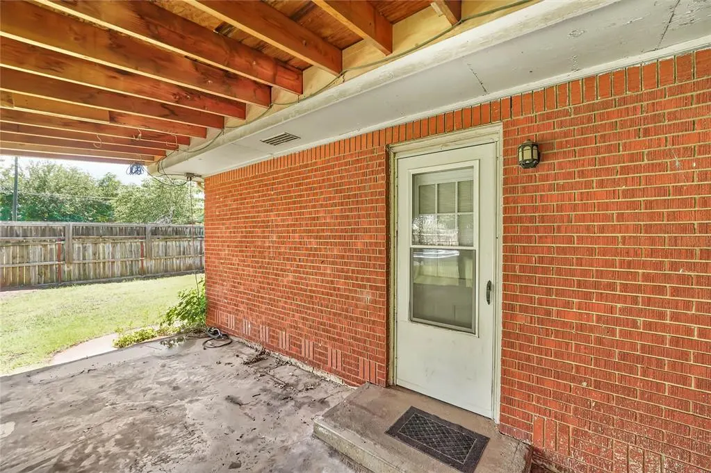 Photo 49 — 1122 W Ave C, Elk City, OK 73644