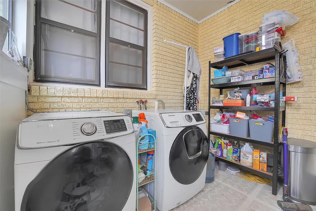 Photo 38 — 821 W Broadway Avenue, Elk City, OK 73644