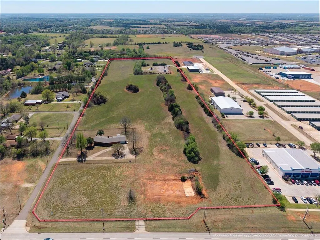 Photo 10 — 201 S Monocoupe Lane, Mustang, OK 73064