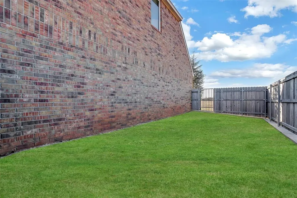 Photo 29 — 717 E 11th Street, Cordell, OK 73632