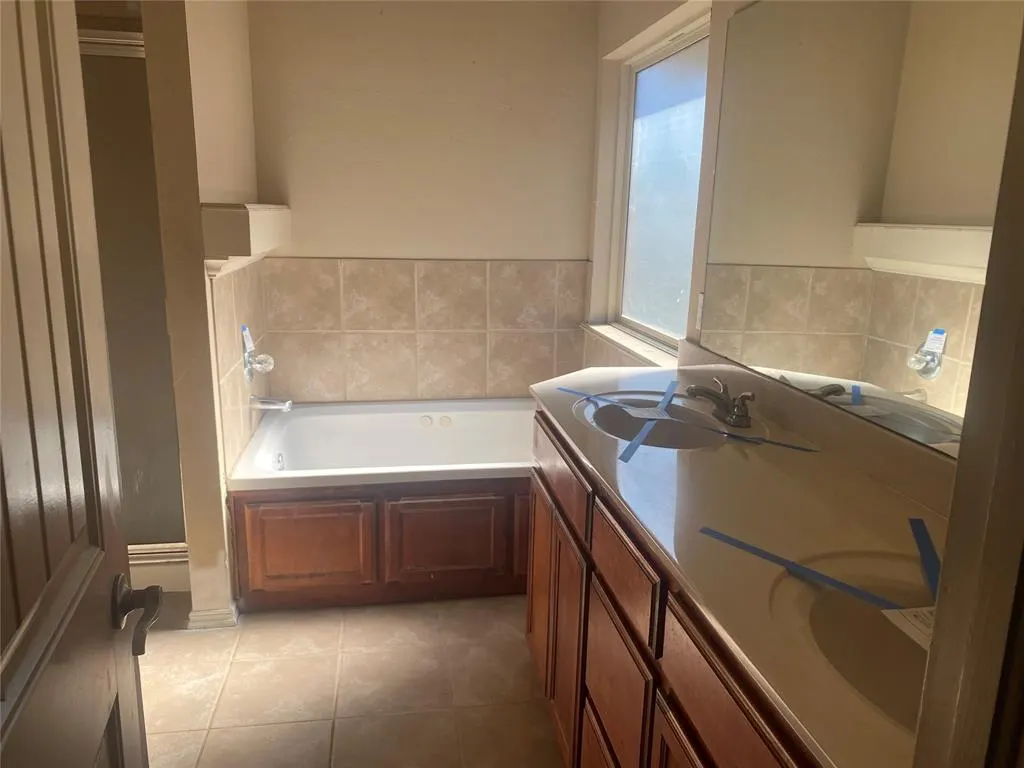 Photo 12 — 11213 Nile Avenue, Oklahoma City, OK 73114
