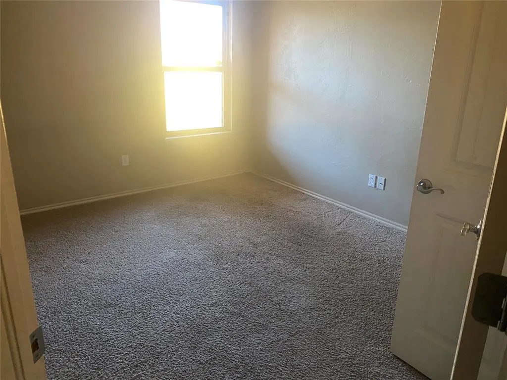 Photo 15 — 11213 Nile Avenue, Oklahoma City, OK 73114