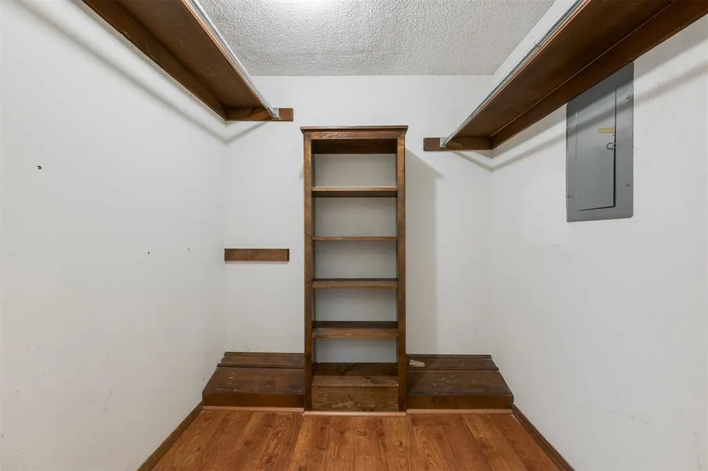 Photo 19 — 9718 Hummingbird Lane, Oklahoma City, OK 73162