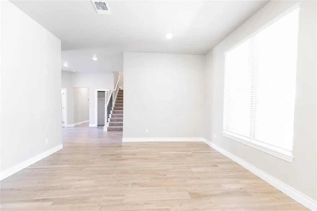 Photo 10 — 12417 Samara Drive, Oklahoma City, OK 73173