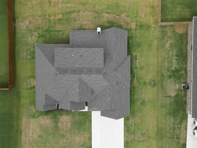 Photo 3 — 12417 Samara Drive, Oklahoma City, OK 73173