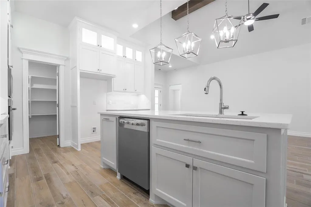 Photo 3 — 12601 Samara Drive, Moore, OK 73173