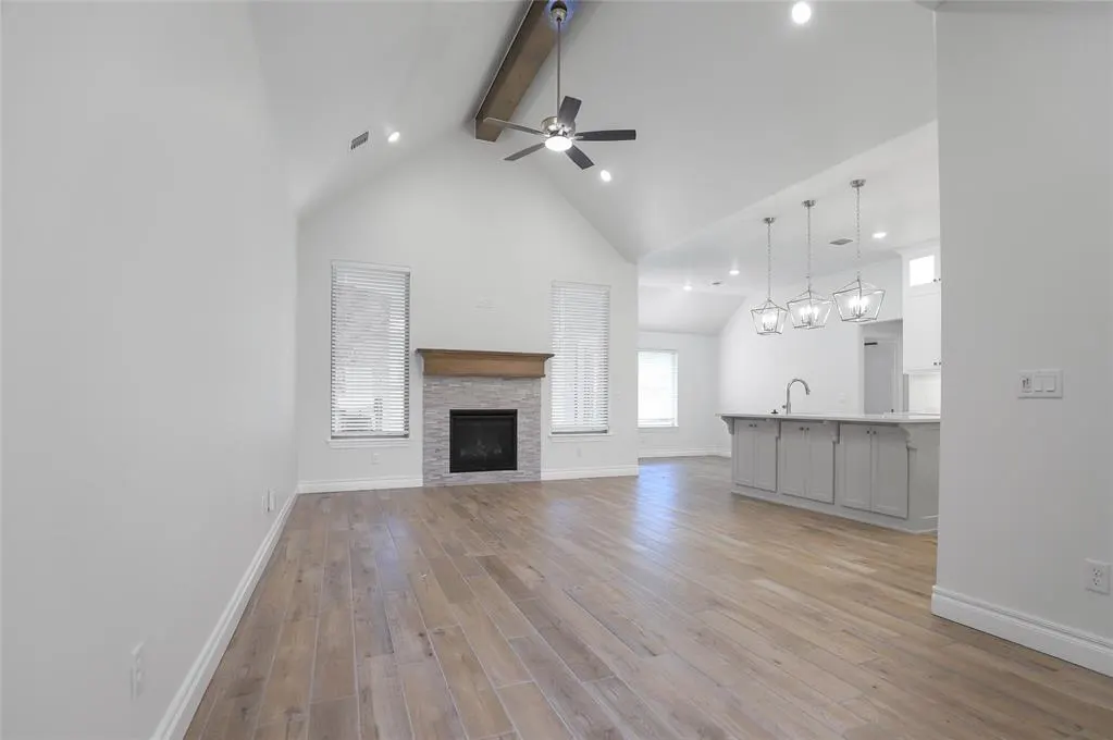 Photo 11 — 12601 Samara Drive, Moore, OK 73173