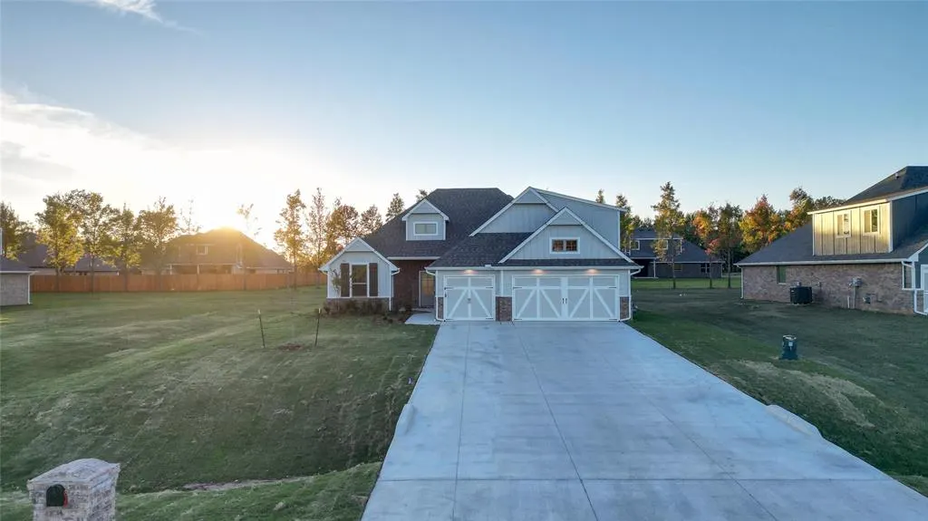 Photo 32 — 12601 Samara Drive, Moore, OK 73173