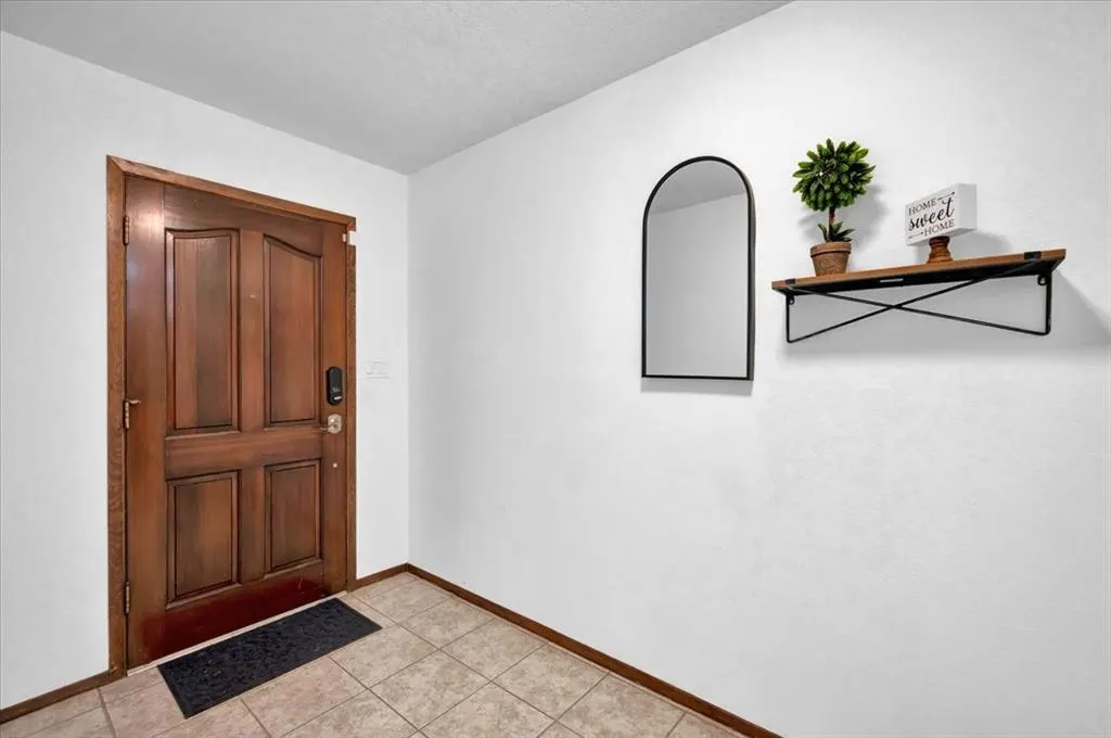 Photo 9 — 1519 Lexington Avenue, Clinton, OK 73601