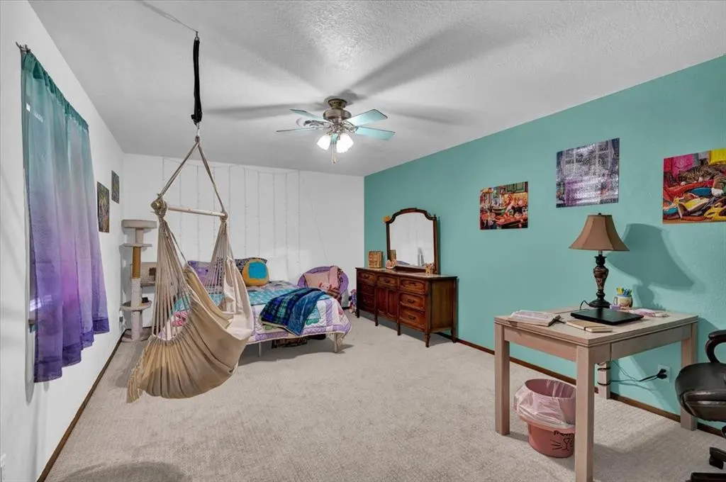 Photo 35 — 1519 Lexington Avenue, Clinton, OK 73601
