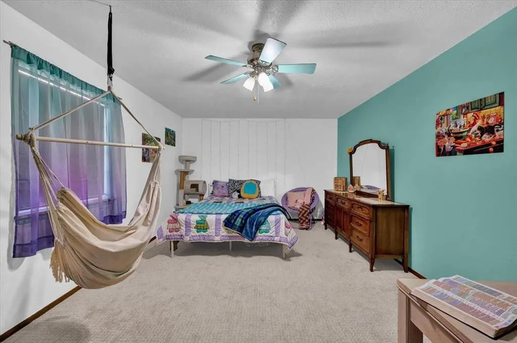 Photo 36 — 1519 Lexington Avenue, Clinton, OK 73601