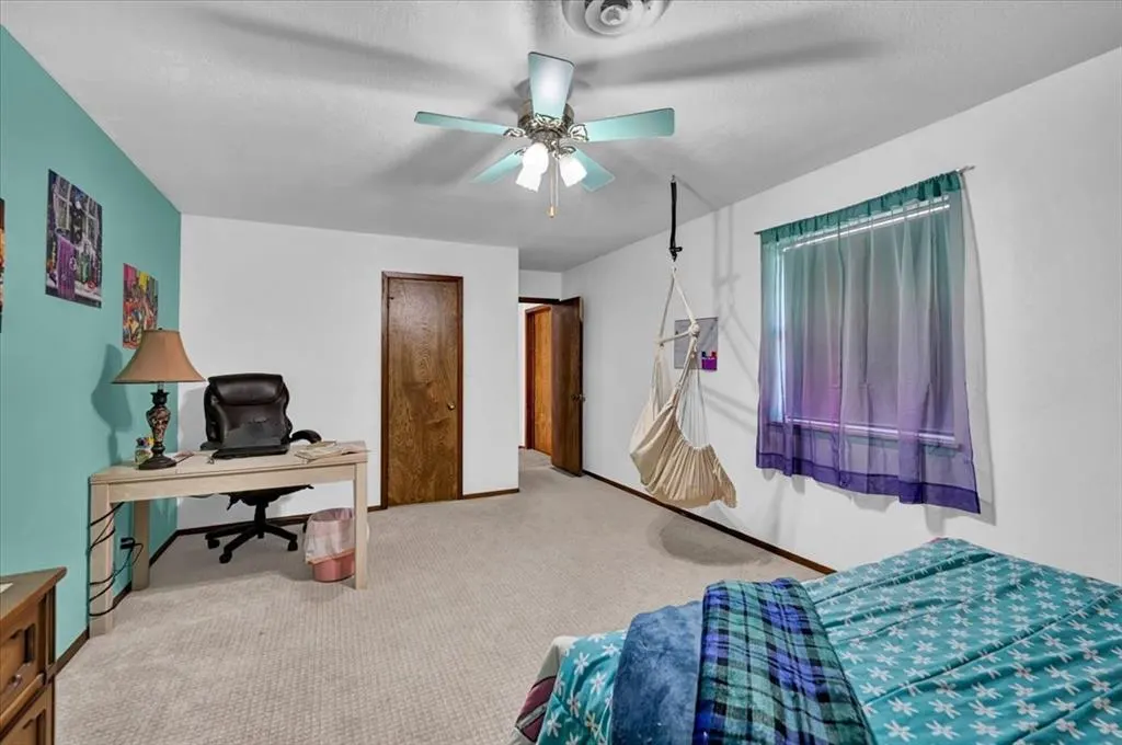 Photo 37 — 1519 Lexington Avenue, Clinton, OK 73601