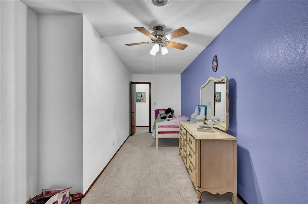 Photo 40 — 1519 Lexington Avenue, Clinton, OK 73601