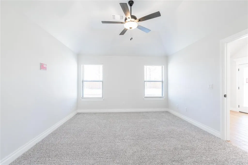 Photo 9 — 12609 Samara Drive, Oklahoma City, OK 73173