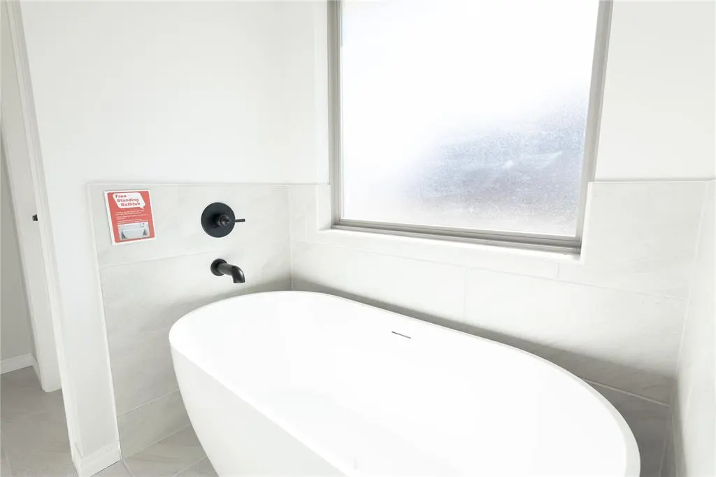 Photo 12 — 12609 Samara Drive, Oklahoma City, OK 73173