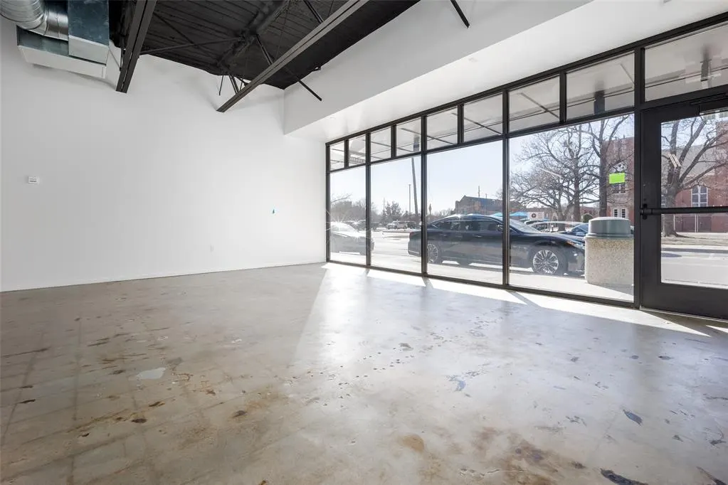 Photo 7 — 121 S Santa Fe Avenue 117, Norman, OK 73069