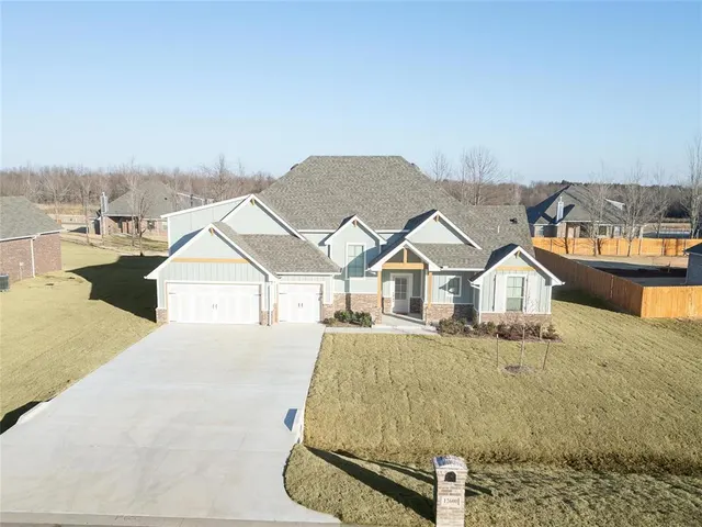 Photo 2 — 12600 Velvet Ash Avenue, Oklahoma City, OK 73173