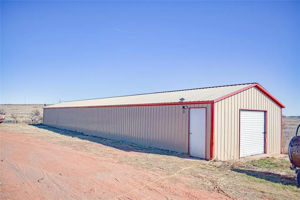 Photo 23 — 10718 N 1980 Road, Elk City, OK 73644