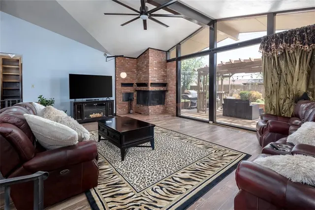 Photo 4 — 1314 S 10th Street, Kingfisher, OK 73750