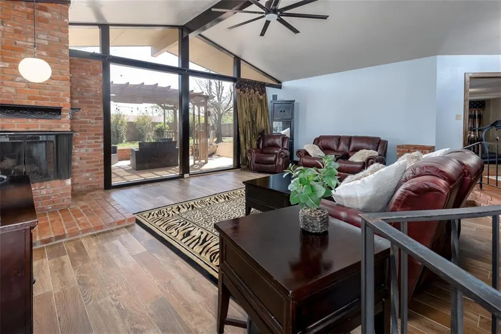 Photo 3 — 1314 S 10th Street, Kingfisher, OK 73750