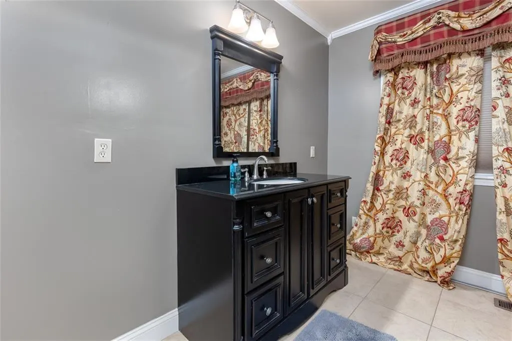 Photo 16 — 1314 S 10th Street, Kingfisher, OK 73750