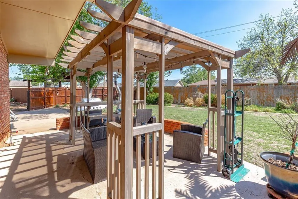 Photo 25 — 1314 S 10th Street, Kingfisher, OK 73750