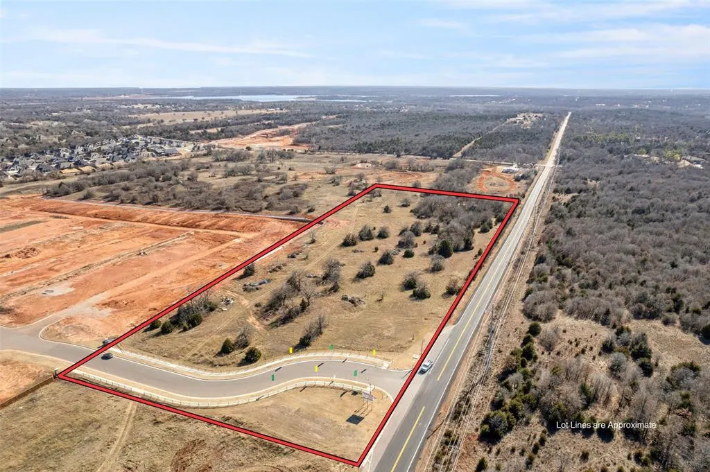 Photo 7 — 000 0000 Boulevard, Edmond, OK 73034