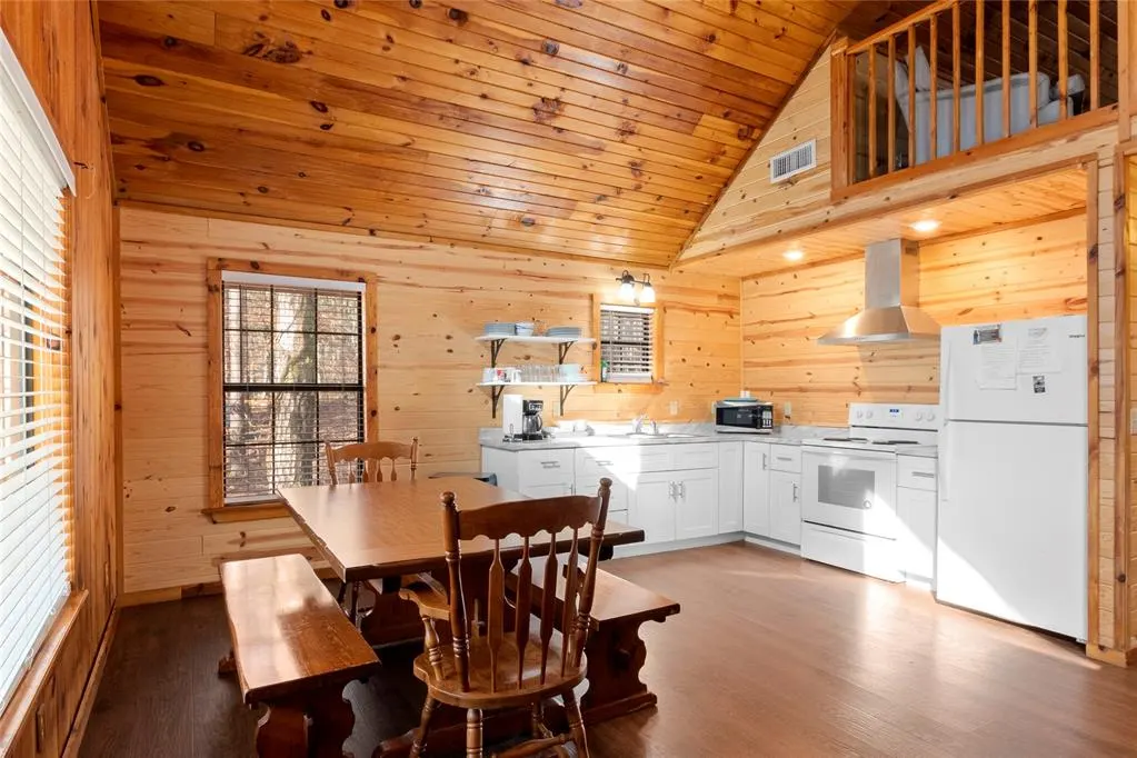 Photo 11 — 35 Marlin Drive, Broken Bow, OK 74728