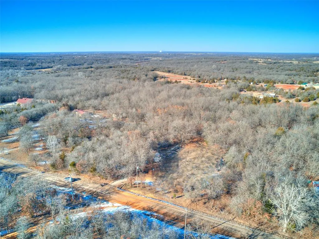 Photo 10 — 19891 Danny Lane, Luther, OK 73054