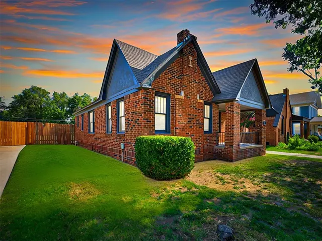 Photo 2 — 721 NW 26th Street, Oklahoma City, OK 73103