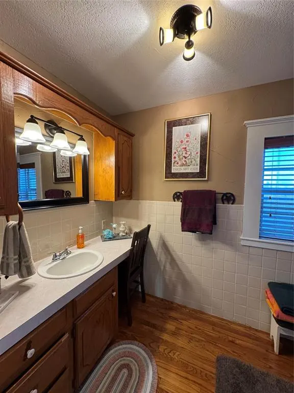 Photo 6 — 1932 E 2050 Road, Hugo, OK 74743