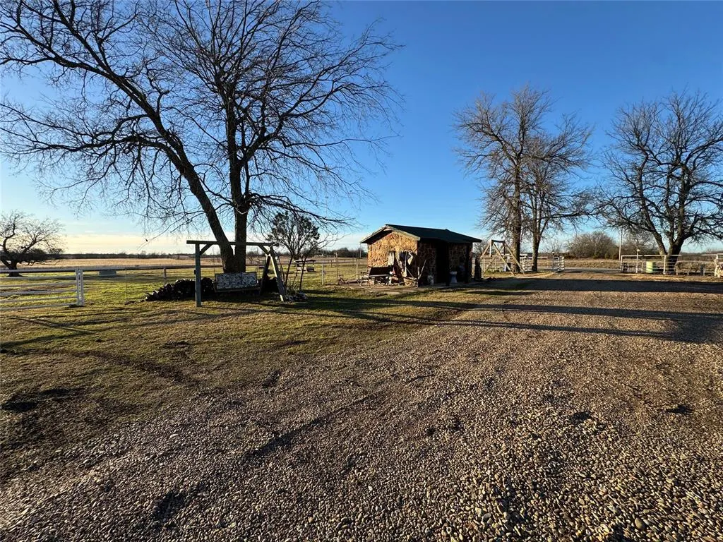 Photo 25 — 1932 E 2050 Road, Hugo, OK 74743