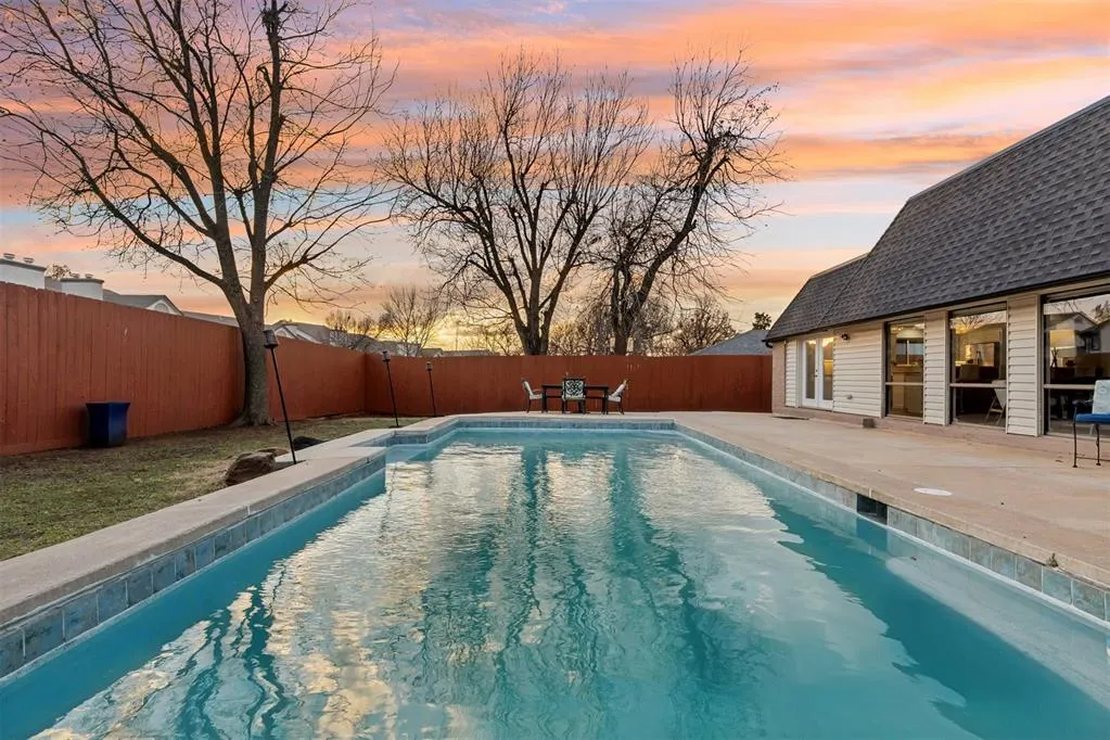 Photo 2 — 4008 Cherry Hill Lane, Oklahoma City, OK 73120