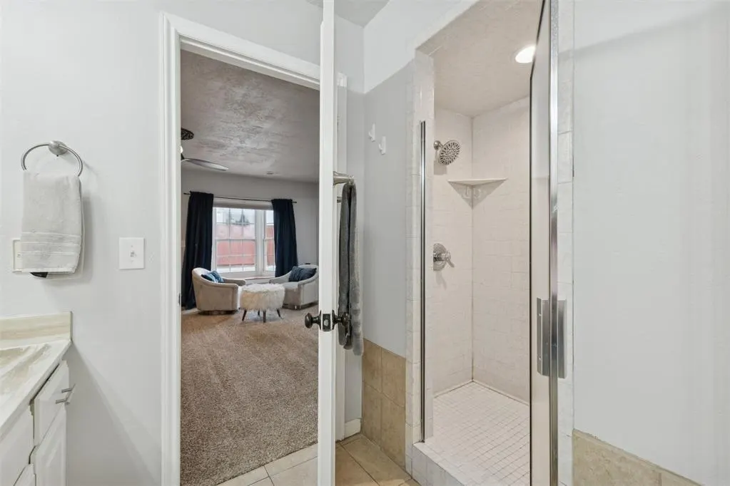 Photo 23 — 4008 Cherry Hill Lane, Oklahoma City, OK 73120