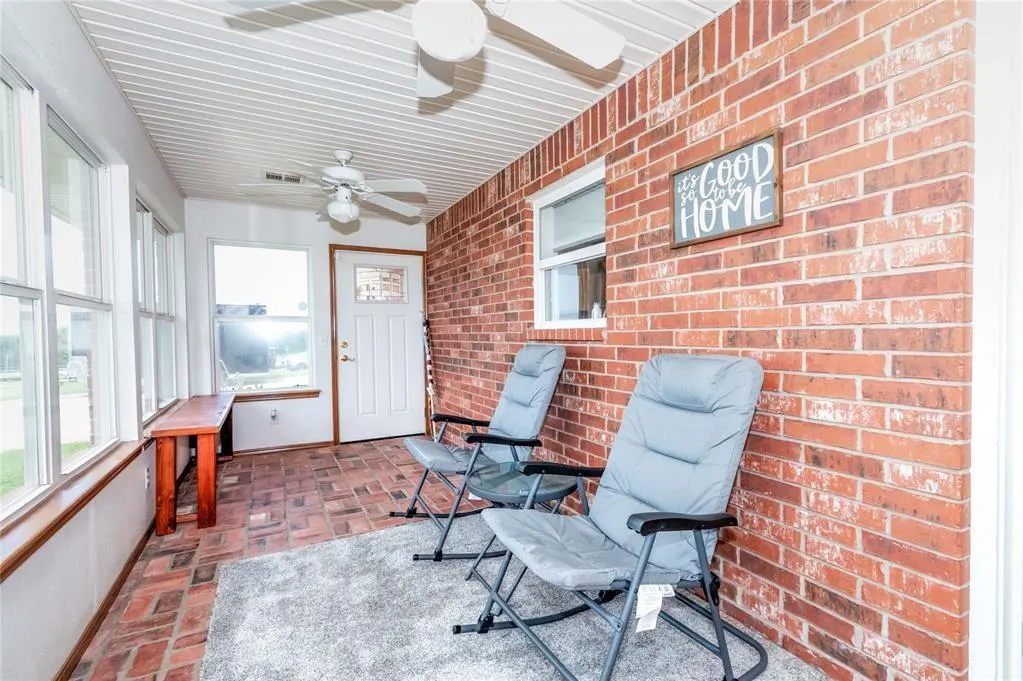 Photo 14 — 880035 S Carey Lane, Chandler, OK 74834